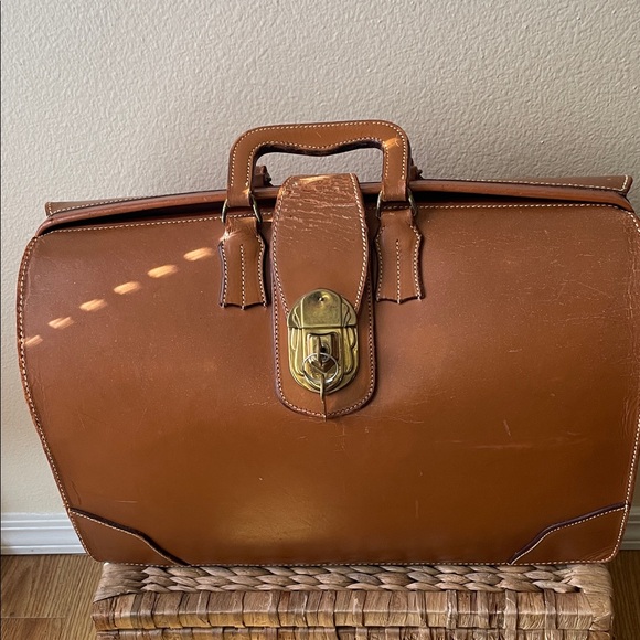 Brief O’Fold Other - Vintage Tan Leather Brief/Doctor Case